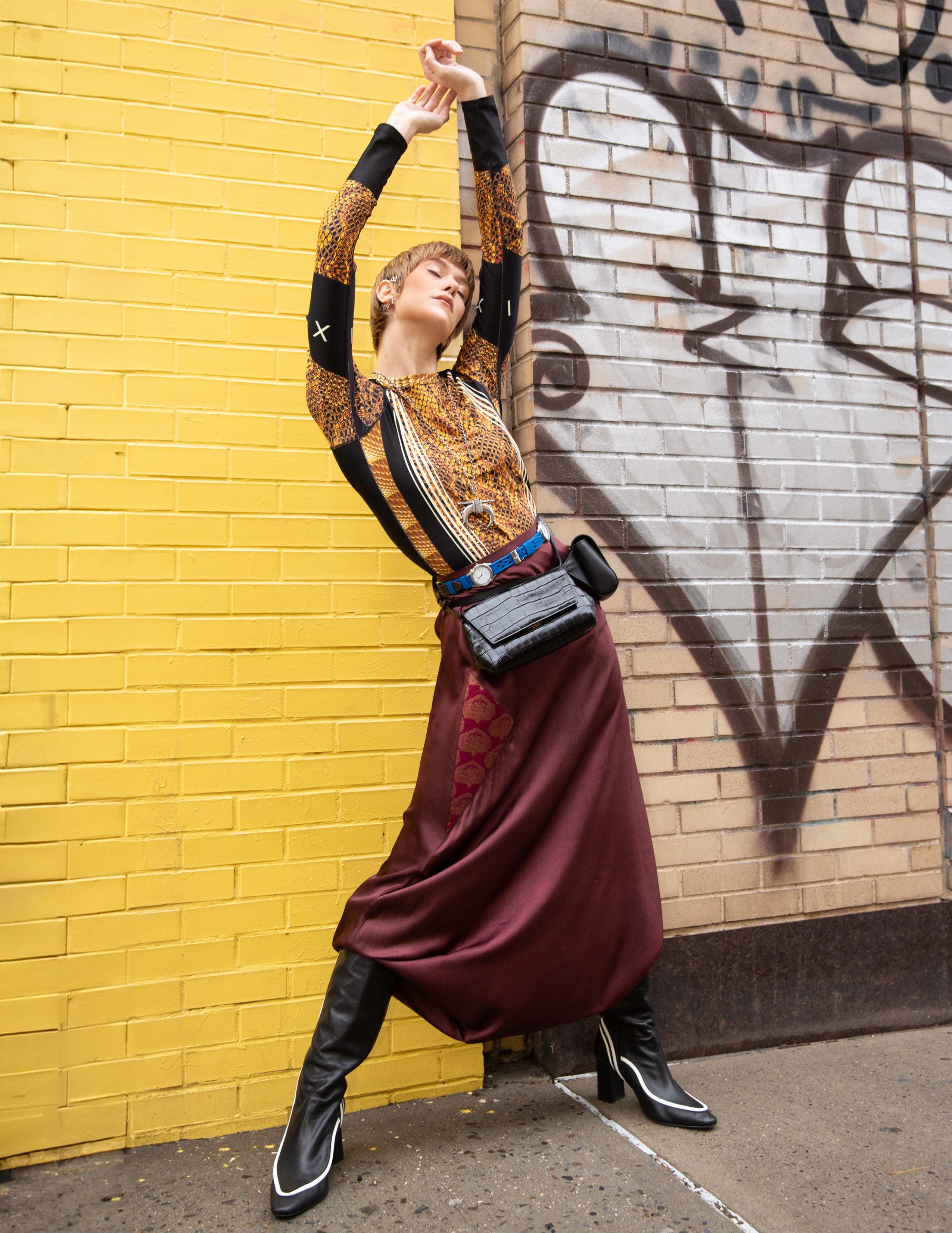 "Mak Arte" UPF 50+ Fitted Stretchy L/S Tee-4